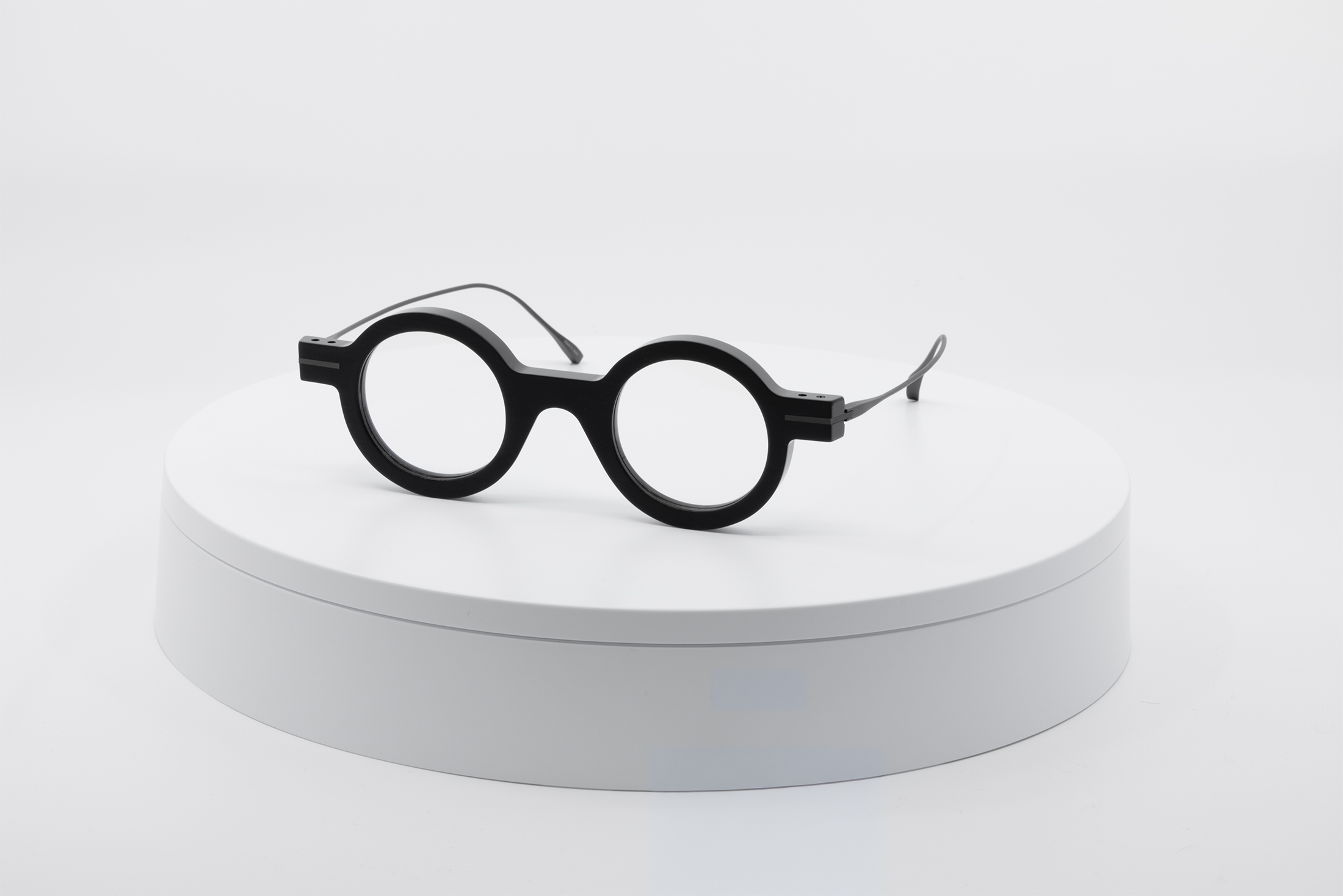 Oct·42 — Black Gold Unfinished angled